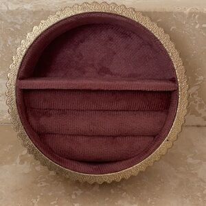 Hearth & Hand Gold Ring with Elegant Design